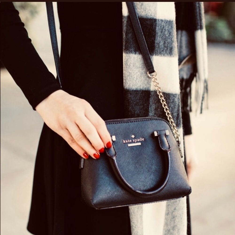 Mini Kate spade purse🖤